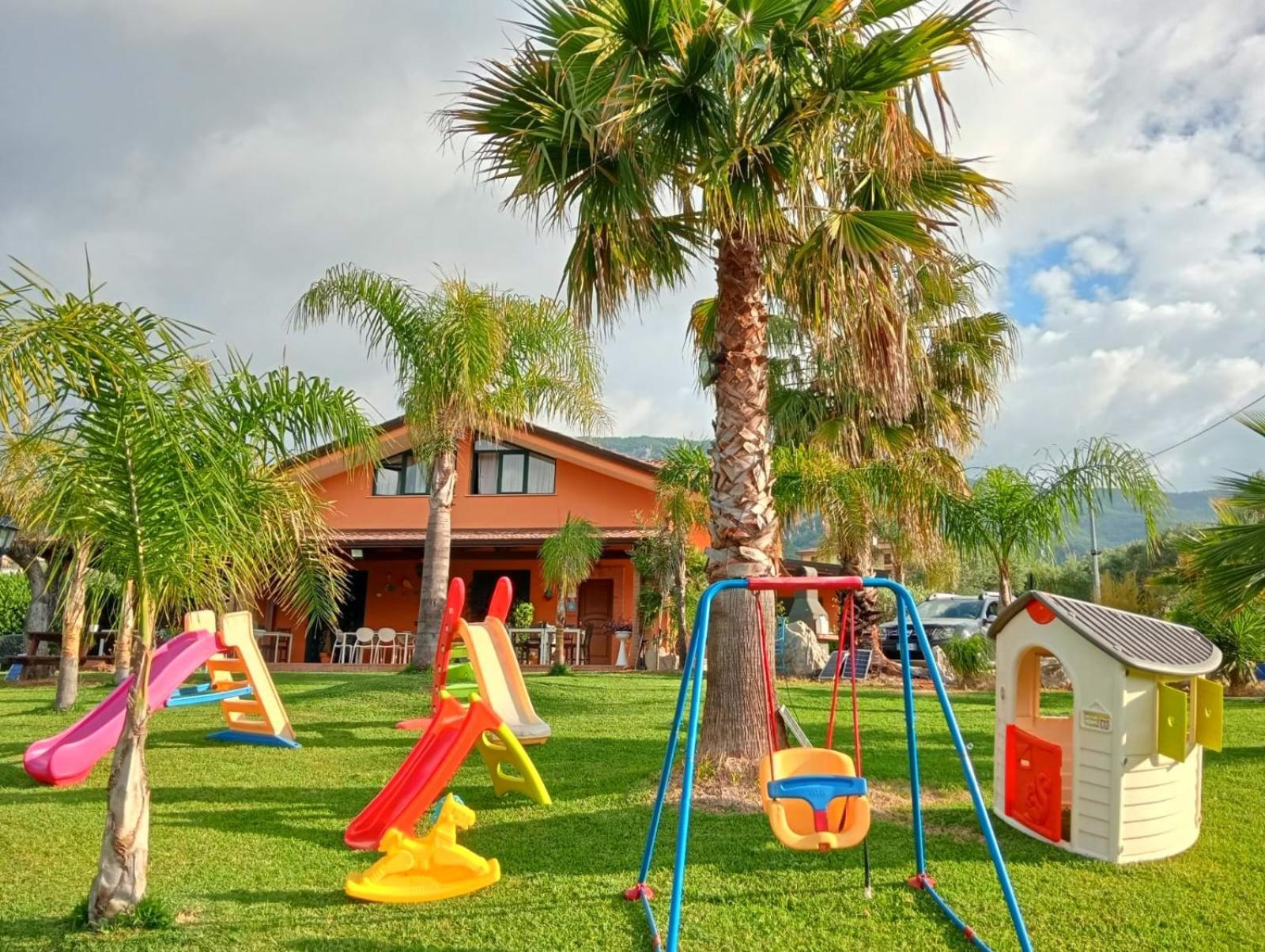 Molinari Restaurant E Baby Park